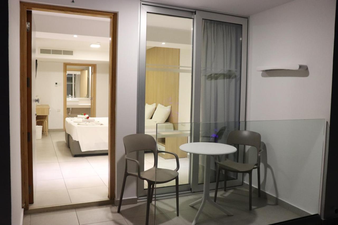 Joy Hotel Apts Айя-Напа Екстер'єр фото